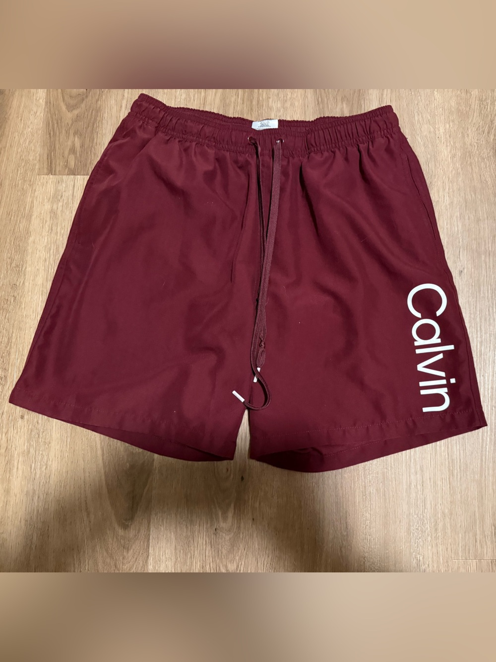Calvin Klein Men’s Swim Trunks Medium Burgundy Drawstring Board Shorts
